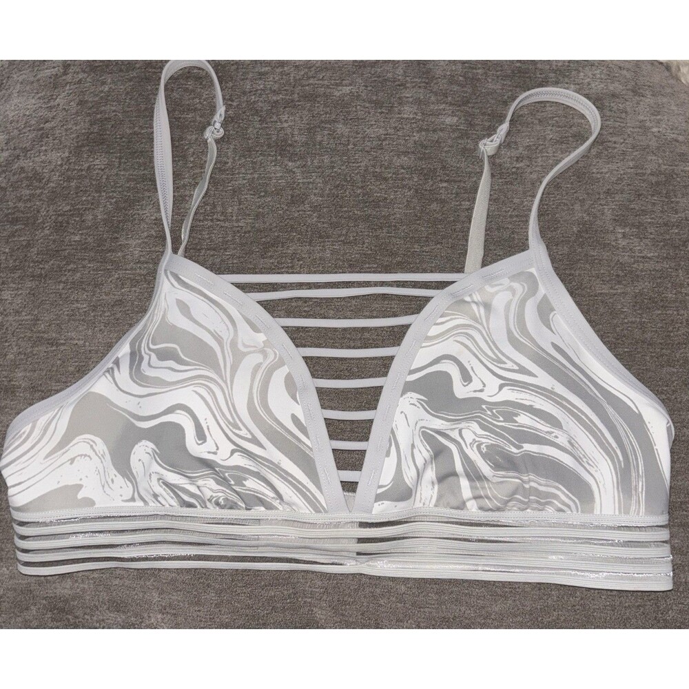 PINK Ultimate By Victoria’s Secret Wireless Sports Bra Size Large